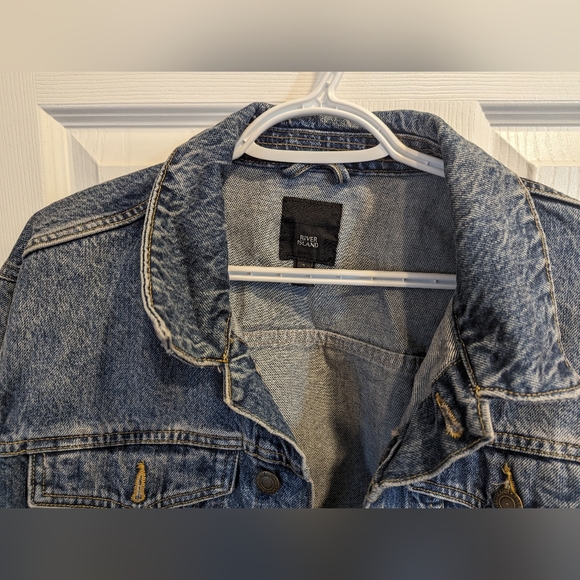 💙 RIVER ISLAND 💙 Denim Jean Jacket - Picture 3 of 8